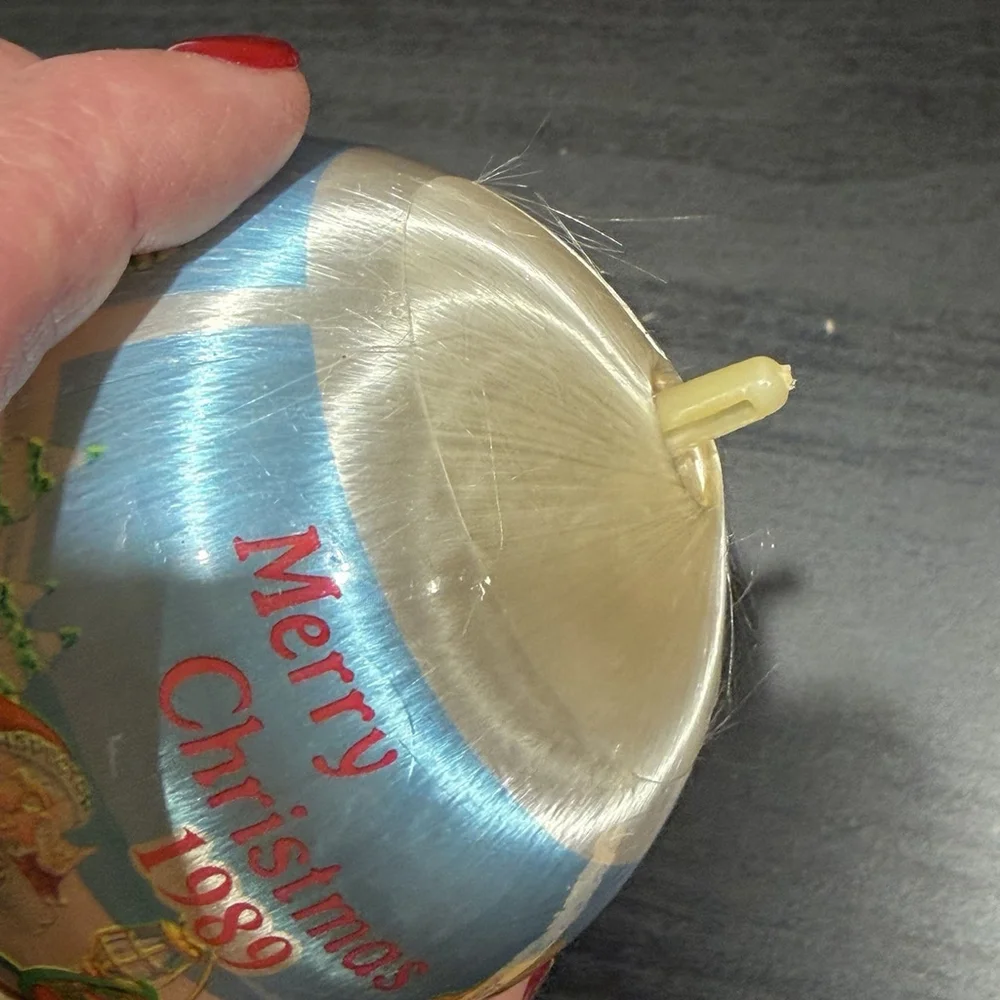 Merry‎ Christmas 1989 Satin Unbreakable Ornament Merry Memories Collection HTF